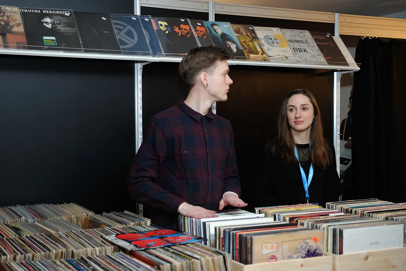 Kviečiame pristatyti savo leidinius prekybai „Muzikos salėje“