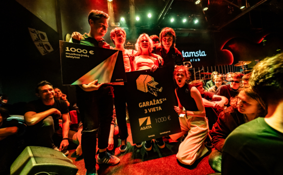 Jaunų grupių konkurse „Garažas“ įteiktas AGATA apdovanojimas