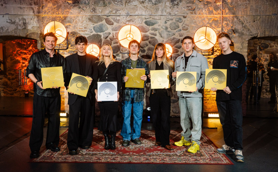 AGATA apdovanojimuose sužibėjo klausomiausi Lietuvos atlikėjai