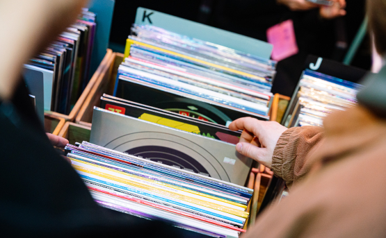 Kviečiame pristatyti savo leidinius prekybai „Muzikos salėje“